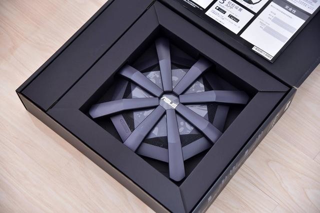 一个路由4699元华硕帝王蟹rtax89x