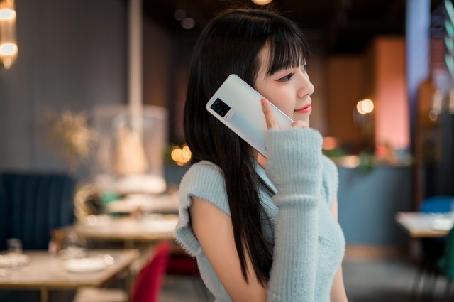 颜值在线,自拍更出众,vivo s9模特美图欣赏-中关村在线头条