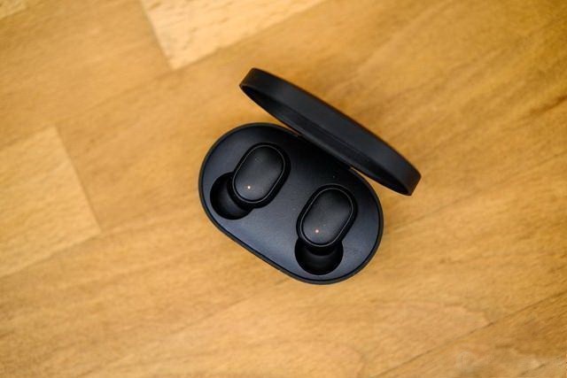 redmiairdots2分体蓝牙耳机评测