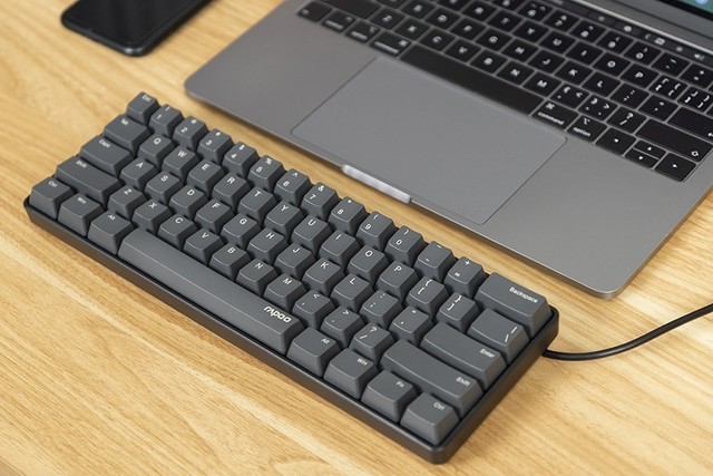 雷柏v860测评cherry原厂轴性价比之选