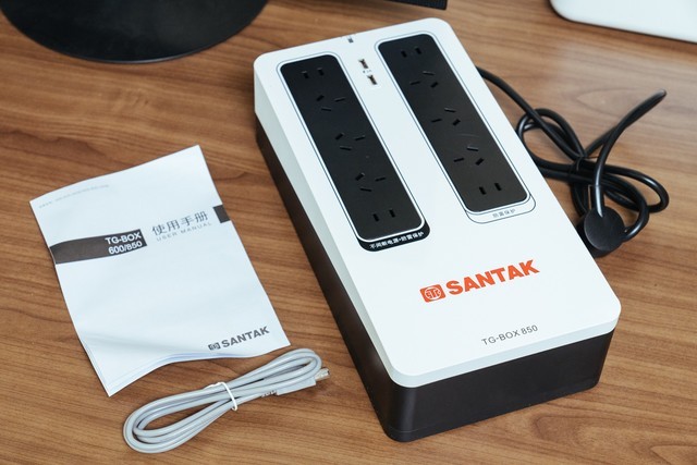 有了NAS存储后,山特TG-BOX850 UPS守护数据安全