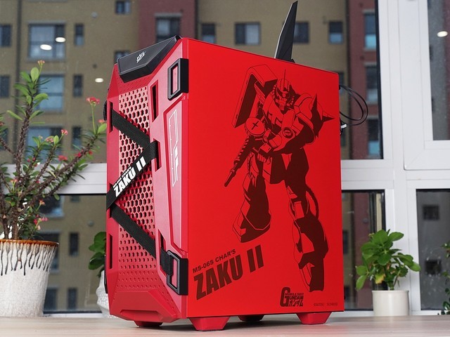 TUFGAMING B550M扎古版等三件套开箱,硬件也联名