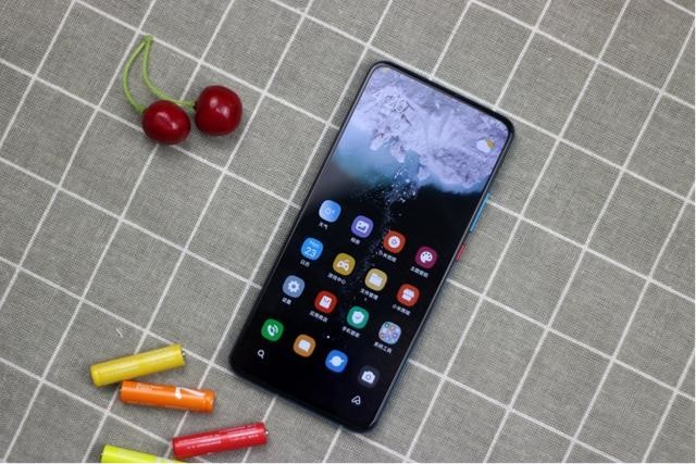 真正的水桶機:redmi k30至尊版名副其實-中關村在線頭條