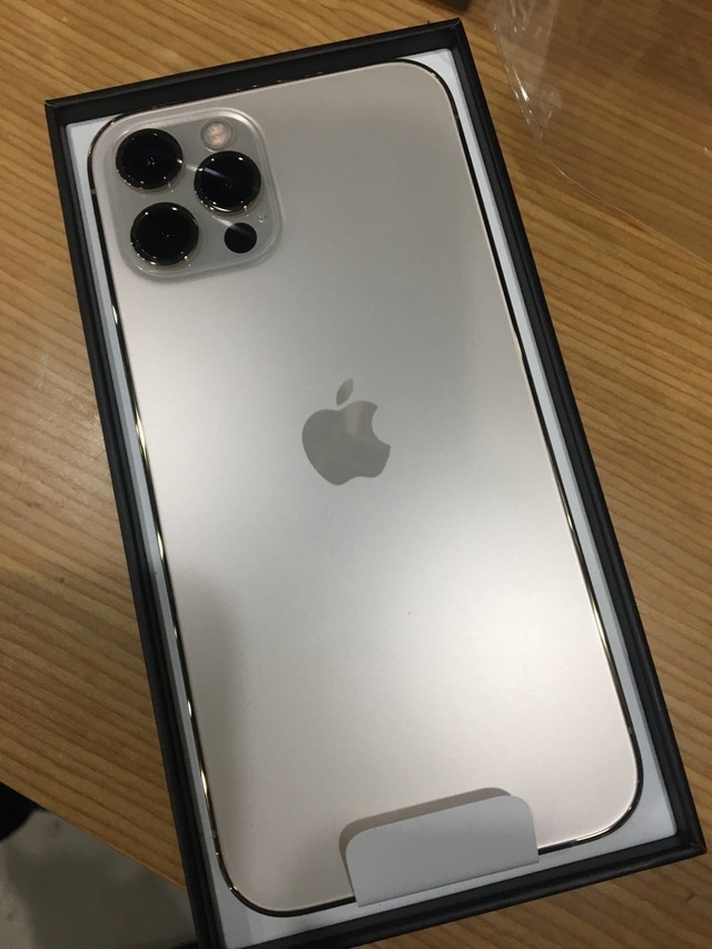 我來為iphone12promax闢辟謠