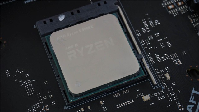 显卡拉跨系列!AMD 5600X装机体验:谁知矿潮何时结束?