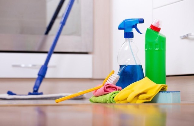 家庭清洁工具分享，干湿垃圾一遍过，实时UV杀菌，还要什么扫地机