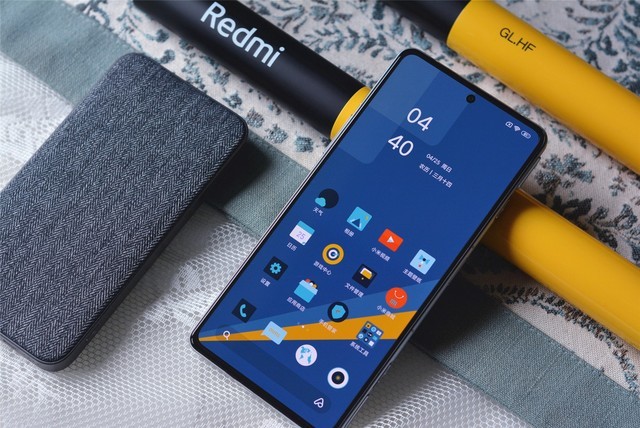 1999还嫌贵?Redmi K40游戏版正式发布,网友:这项配置就值得我买
