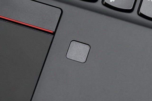 ThinkPad X1 Carbon 2020体验:轻量高效