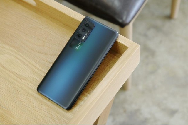iqoo neo5图赏简评,配置均衡,实用性满分-中关村在线头条