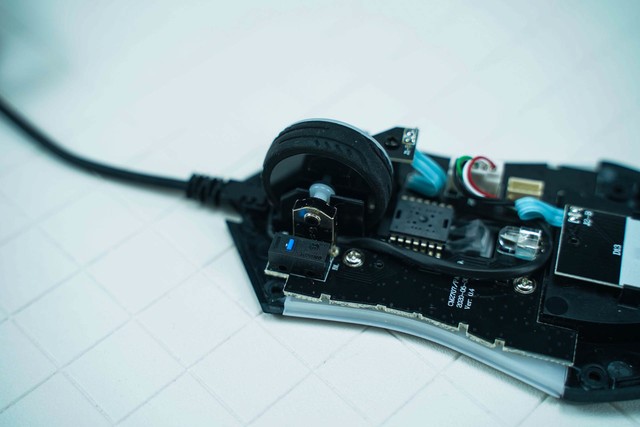 小米YU7夺年度五星健康车奖揭秘其共同防护科技