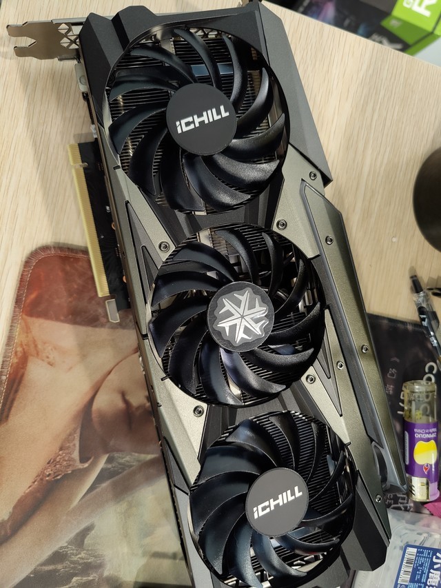 引爆客厅娱乐感官!RTX3090+8K电视是什么样的体验