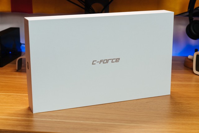 拒绝鸡肋,让便携屏成为游戏与轻办公的主力军:CFORCE CF016X PRO