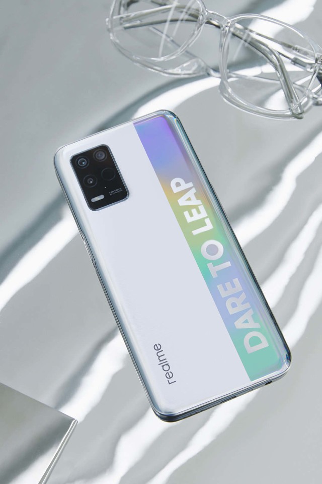 realme真我q3给荣耀和红米上了一课