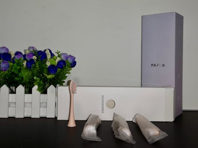 智能洁齿不伤牙——扉乐FiliX声波电动牙刷评测