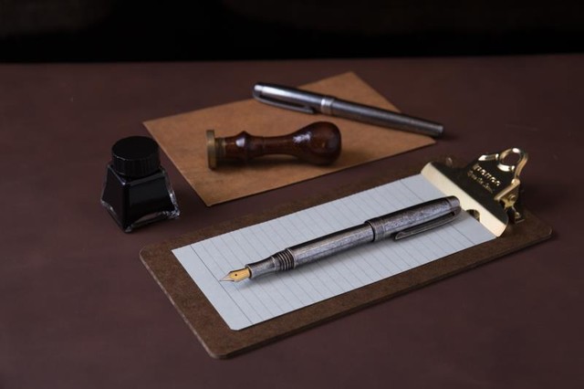 它可能是唯一一支走出国门的中国钢笔，梵蒂冈教皇曾用它签署文件