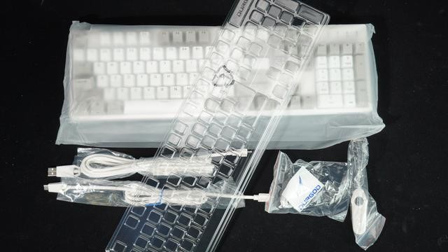 我的第一把静音红轴 - 杜枷K310天然白