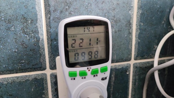 95℃高温煮洗、18种洗烘模式、超静音设计，小吉壁挂洗衣机