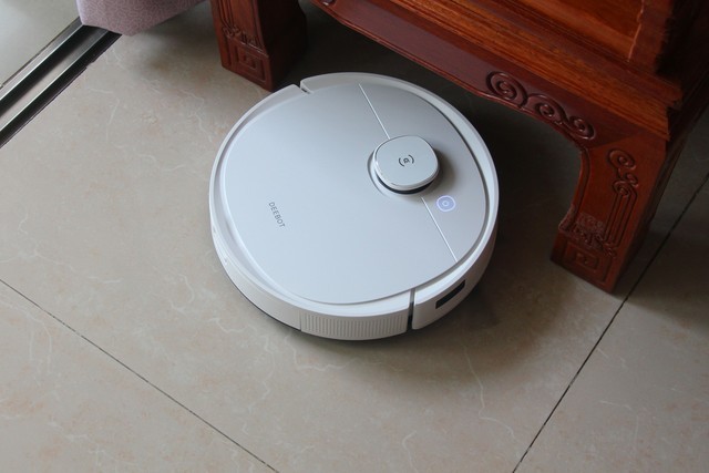 智能扫地机器人怎样选?科沃斯地宝T9全面测试,看完再选准没错