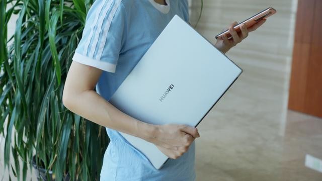 华为MateBook D 14锐龙版评测:7nm锐龙处理器加持,学生党必入