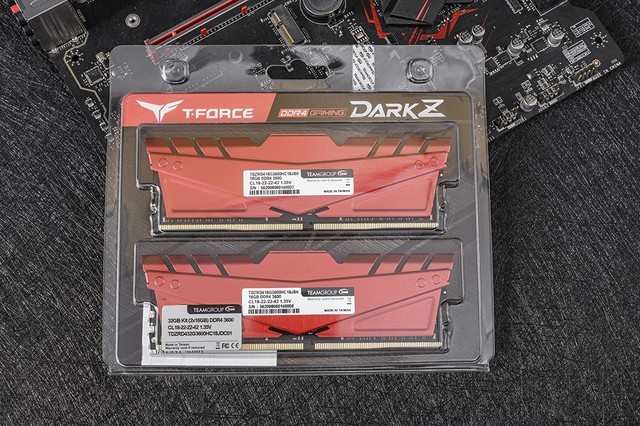 让i5再飞一会,升级十铨DARK DDR4 3600高频内存