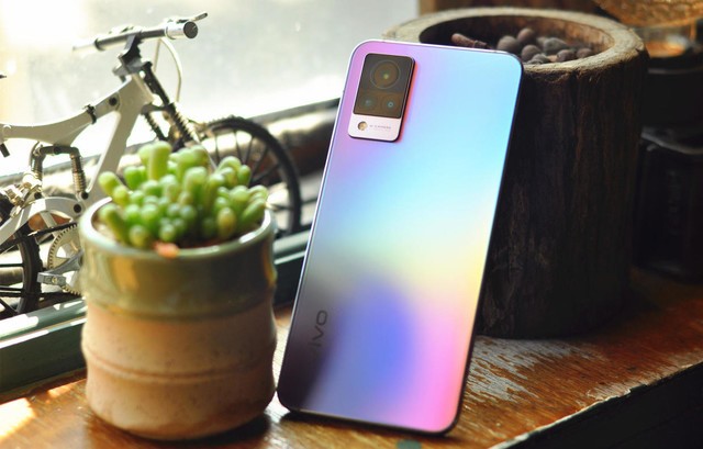 vivo S9测评:自拍性能全面升维,轻薄旗舰岂止于美