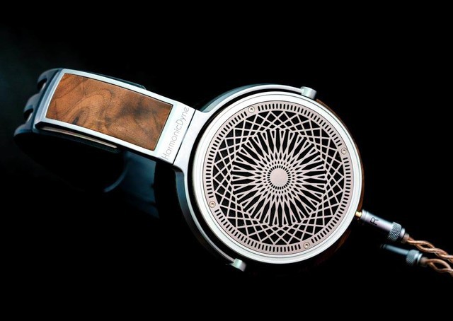 öħ֮Zeus˹ڹԼ۱HiFi