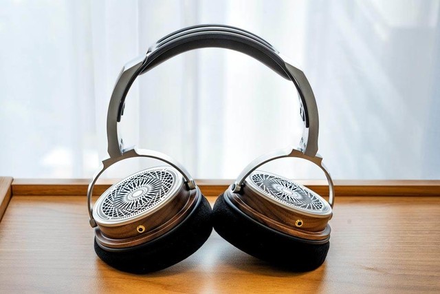 öħ֮Zeus˹ڹԼ۱HiFi