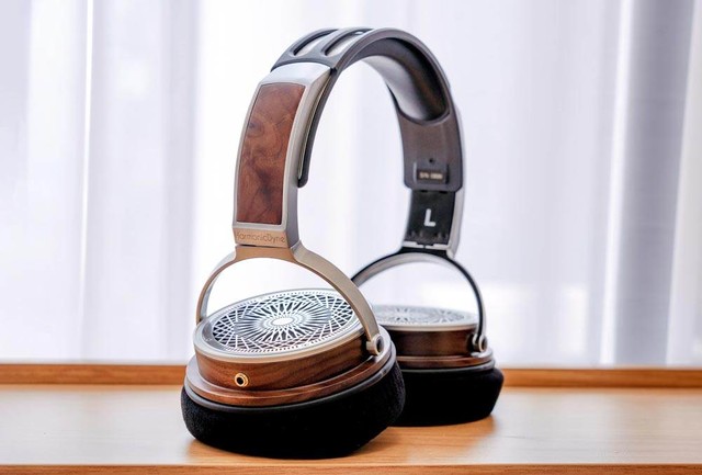 öħ֮Zeus˹ڹԼ۱HiFi