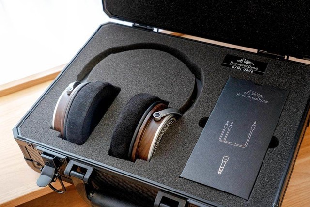 öħ֮Zeus˹ڹԼ۱HiFi