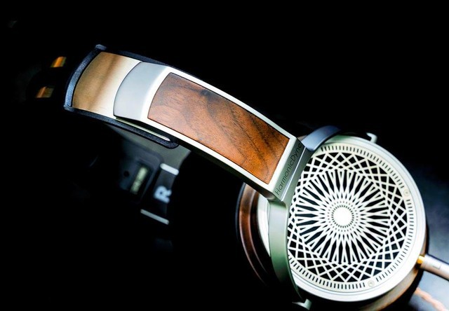 öħ֮Zeus˹ڹԼ۱HiFi