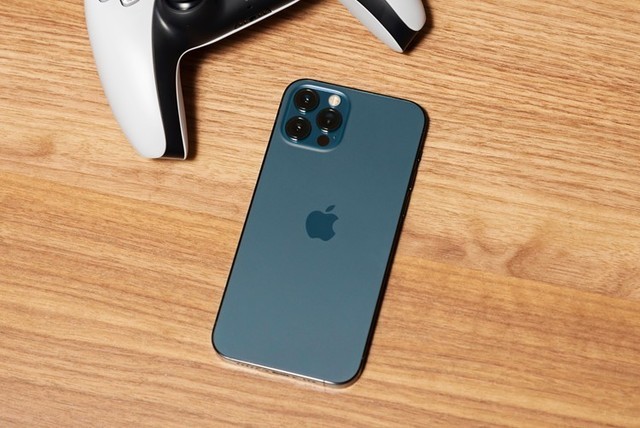 琼版iphone12手机正式发售比官方价略便宜