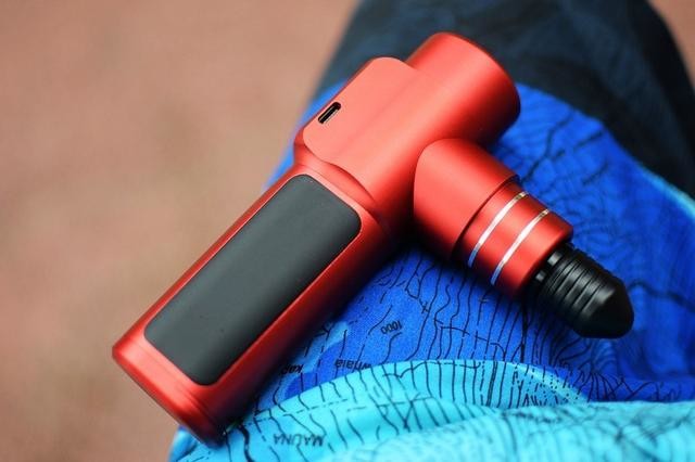 盈盈可握 精工制造 Merach麦瑞克nano筋膜枪