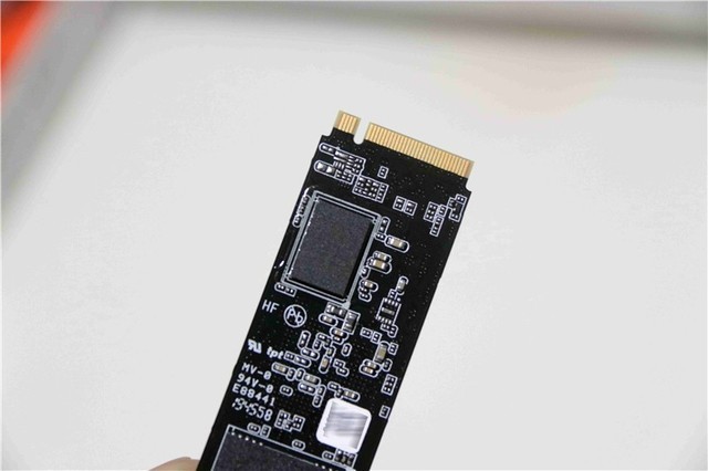 狠心剁手,读取速度超5000MB/s,希捷酷玩固态520体验