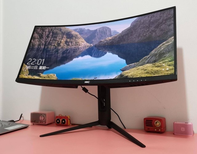 1500r 三星va2k屏,千元内性价比的c299q带鱼屏