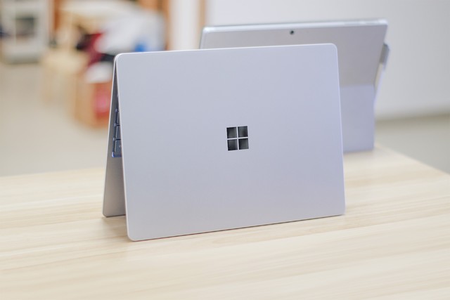 最便携的田牌轻薄本|Surface Laptop Go体验