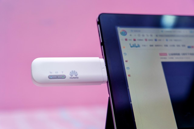 华为随行WiFi 2 mini评测:随时随地多人上网冲浪
