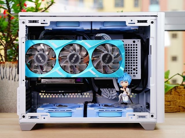 i5+B460+2060S攒ITX主机,蓝天白云般的配色,充满了夏天的气息