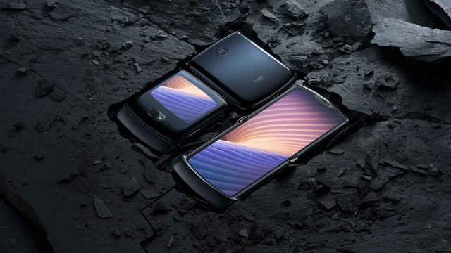 motorola razr刀锋5G折叠手机发布,重铸经典