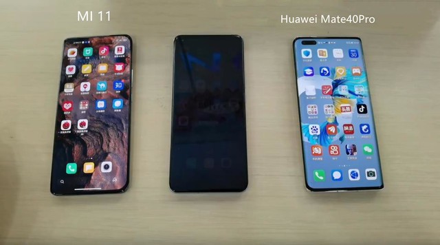 谁是真正年终旗舰mate40pro对比小米11