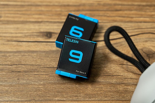 想爽玩GoPro9?试试泰迅AllinBox收纳式充电盒套装