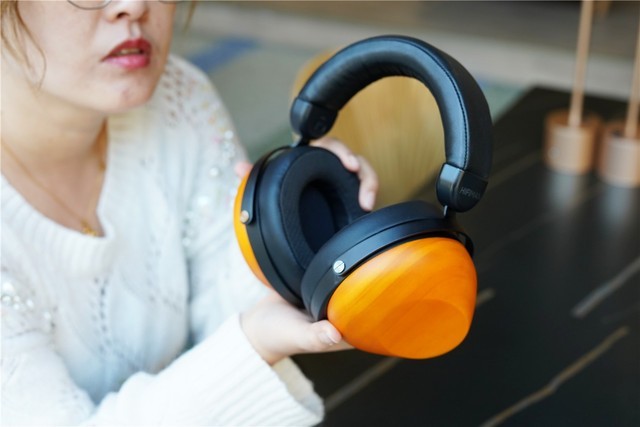 图赏:hifiman he-r10封闭式头戴耳机