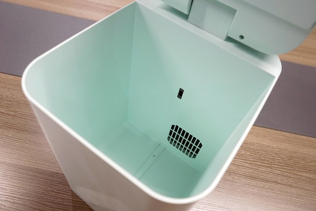 横空出世的拓牛智能垃圾桶,拒绝异味,再也无需用手换袋了