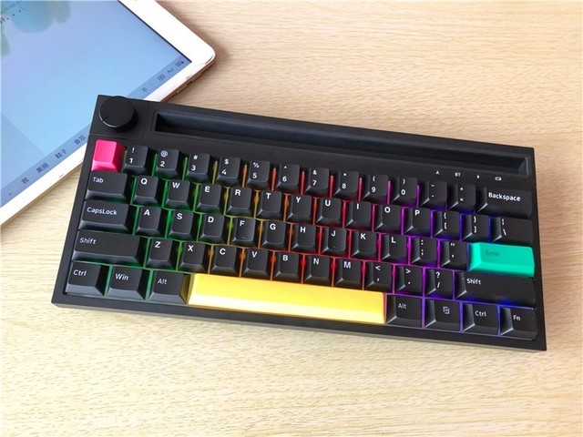 旋转音量调节双模切换:黑爵k620t蓝牙机械键盘