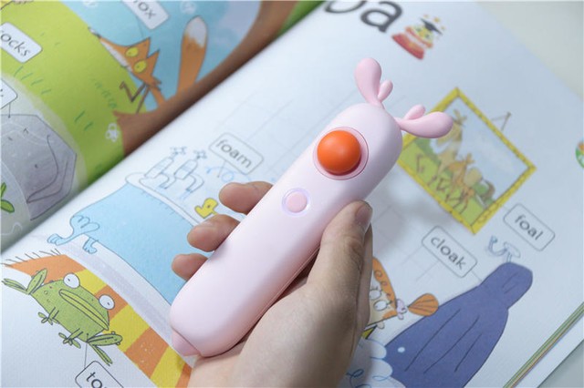 家长不用愁,启蒙教育就这么简单!小木百变悟空点读机器人体验