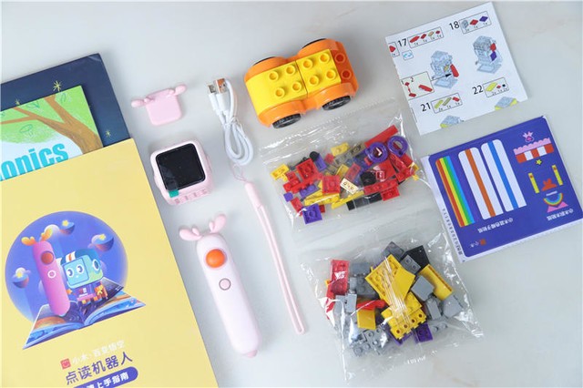 家长不用愁,启蒙教育就这么简单!小木百变悟空点读机器人体验