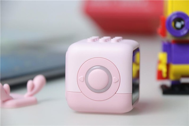 家长不用愁,启蒙教育就这么简单!小木百变悟空点读机器人体验