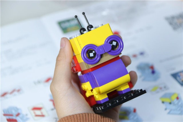 家长不用愁,启蒙教育就这么简单!小木百变悟空点读机器人体验