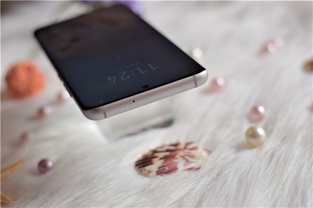 15úͣ18ҷiPhone12