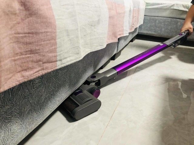 吉米P7小轻杆无线吸尘器体验:小巧便携吸力大,清洁好帮手