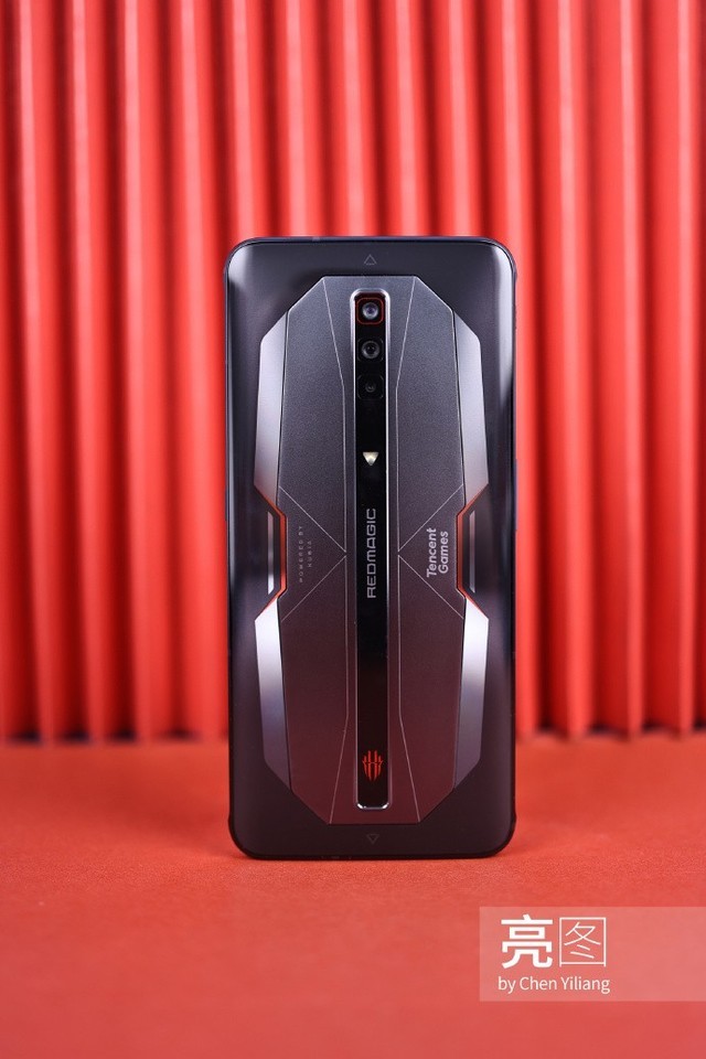 腾讯红魔游戏手机6pro图赏